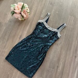 Vintage Cache Blue Sequin White Beaded Cage Cut Out Mini Dress‎